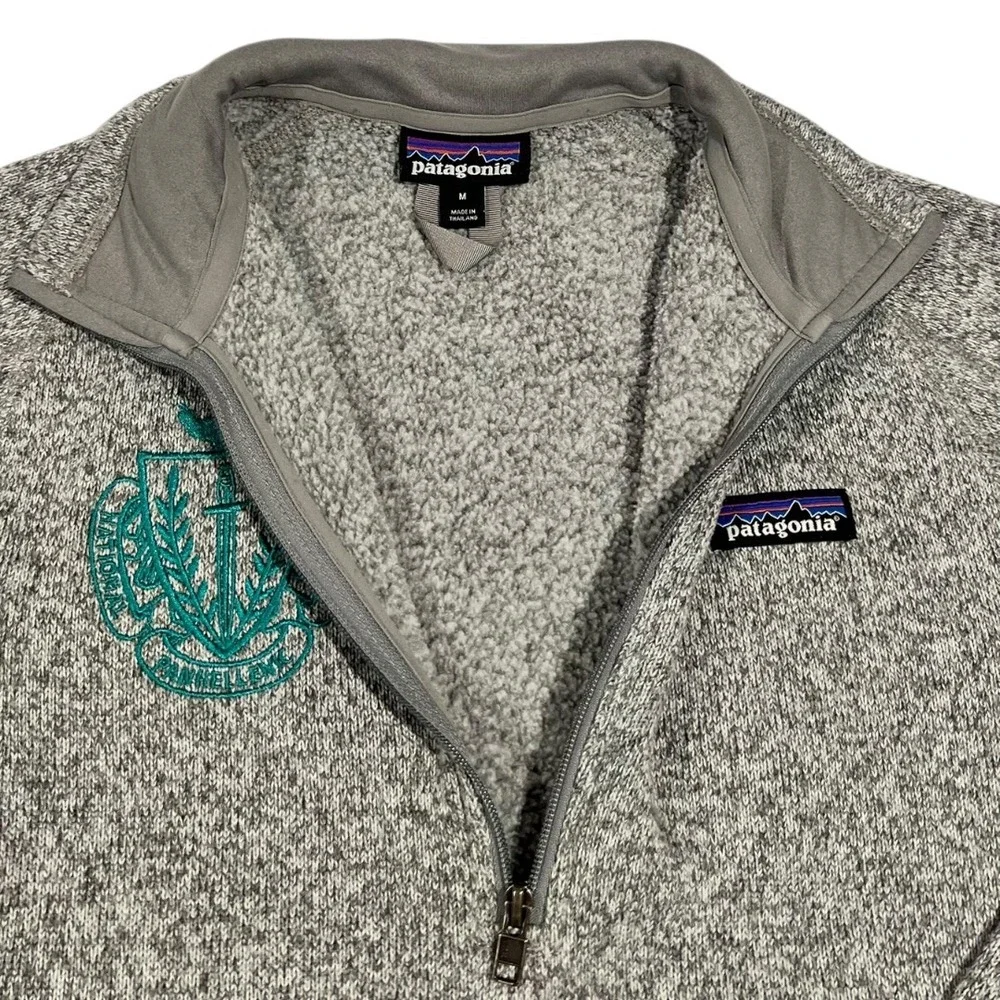 Patagonia Men's Fleece Quarter‎ Zip Pullover Sweater Gray Embroidered Logo M